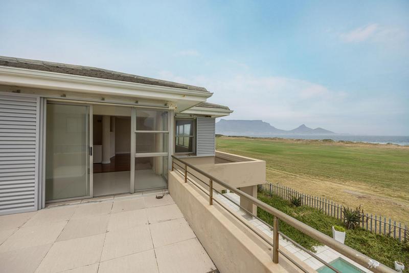 4 Bedroom Property for Sale in Sunset Links Western Cape